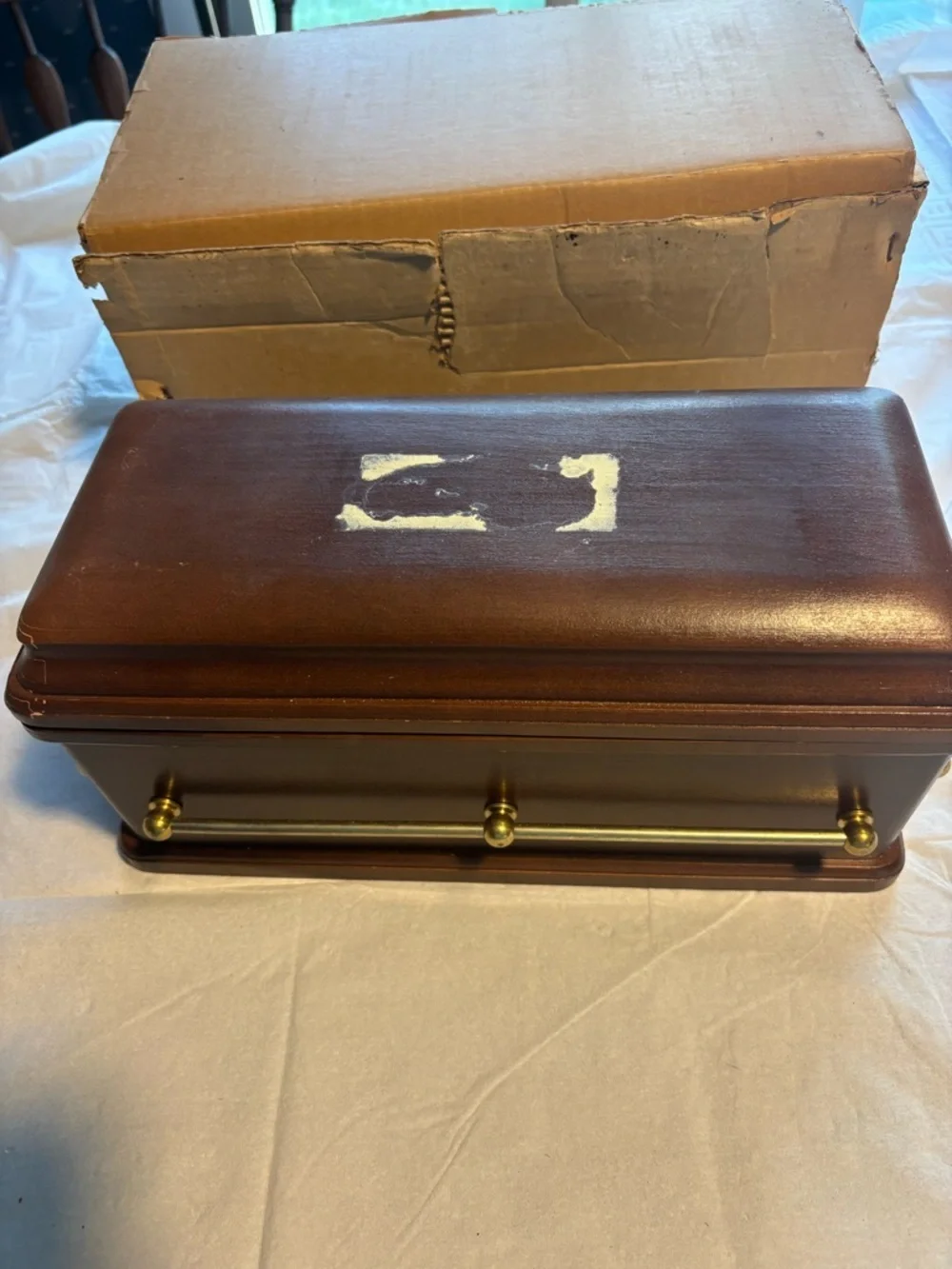 Vintage Mahogany Finish Wood Coffin Liquor Set- 2 DECANTERS + 4 SHOTS GLASSES